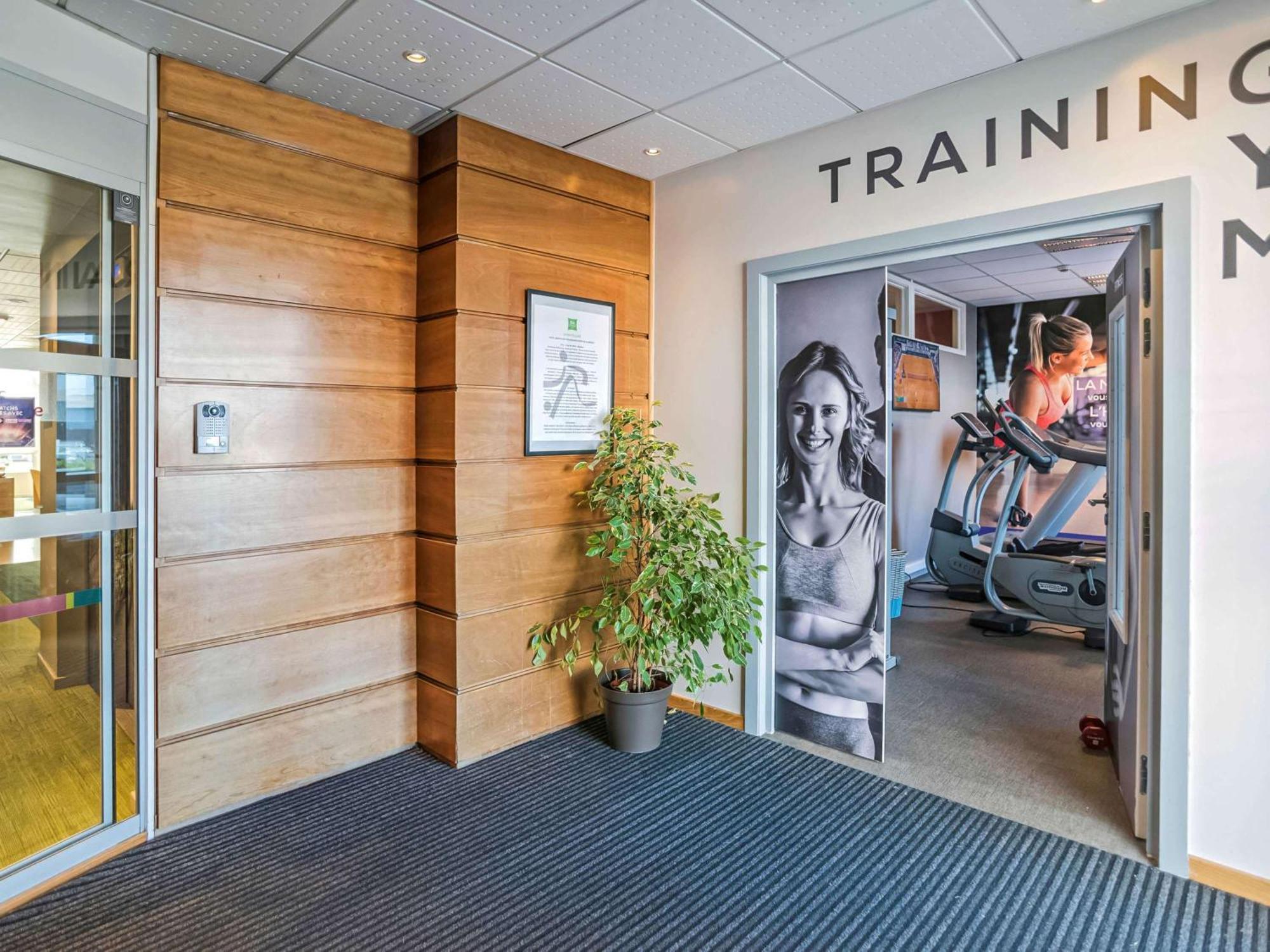 Ibis Styles Strasbourg Stade De La Meinau ภายนอก รูปภาพ