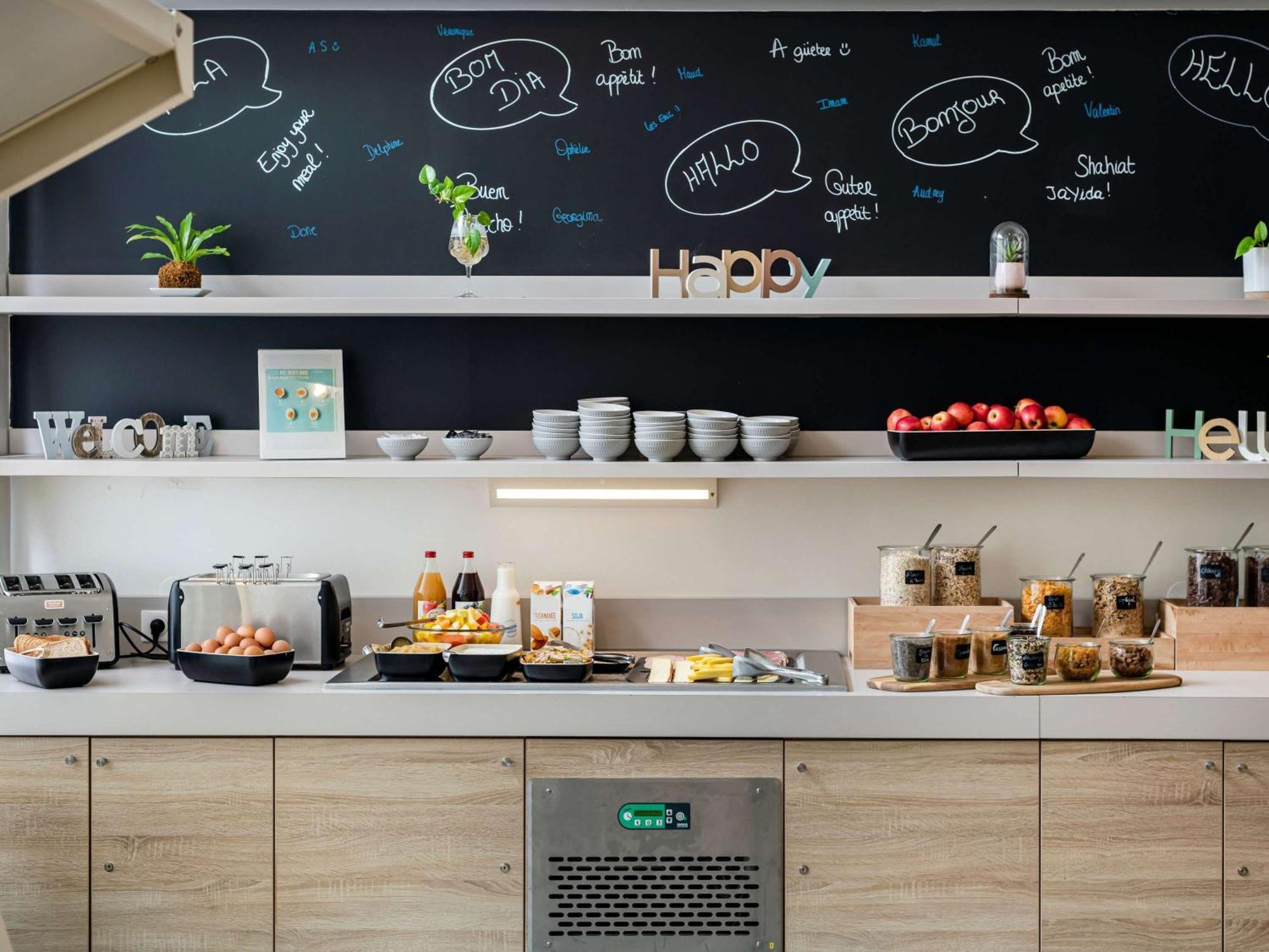 Ibis Styles Strasbourg Stade De La Meinau ภายนอก รูปภาพ