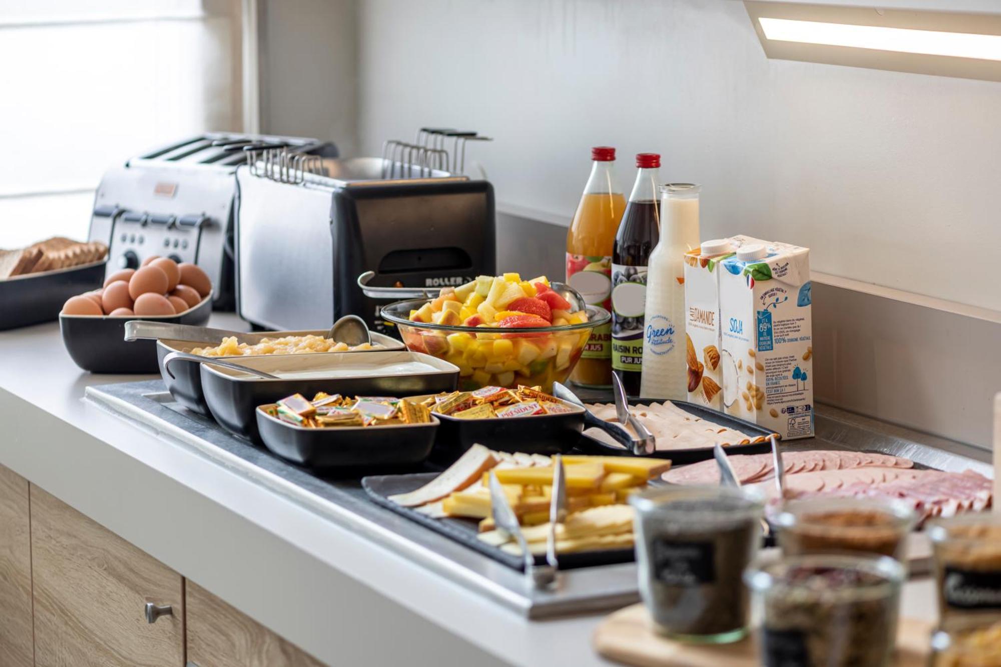 Ibis Styles Strasbourg Stade De La Meinau ภายนอก รูปภาพ